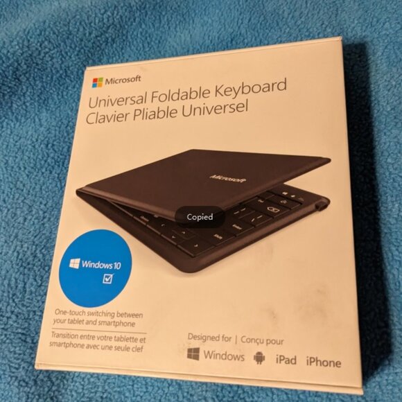 Microsoft Wireless Universal Foldable Keyboard - Picture 1 of 8